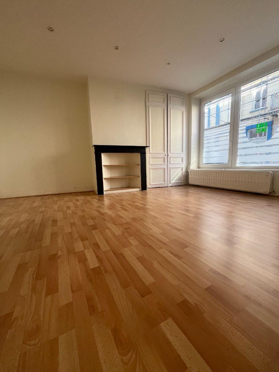 Réf.:D4737